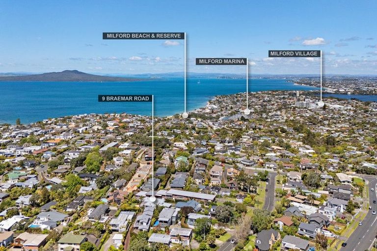 Photo of property in 9 Braemar Road, Castor Bay, Auckland, 0620