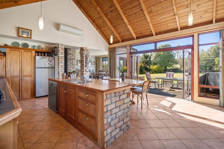 Photo of property in 253 Attwood Road, Ruatangata West, Whangarei, 0176
