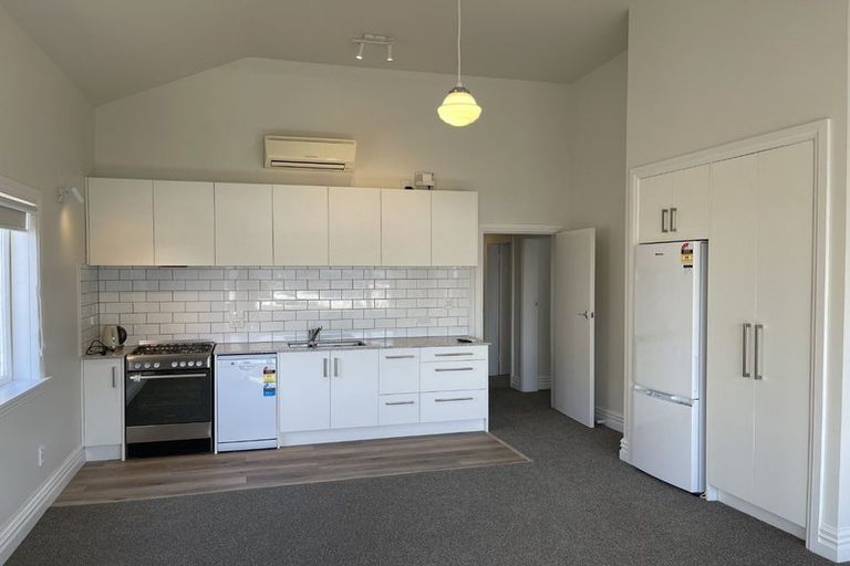 Photo of property in 2 Telford Terrace, Oriental Bay, Wellington, 6011
