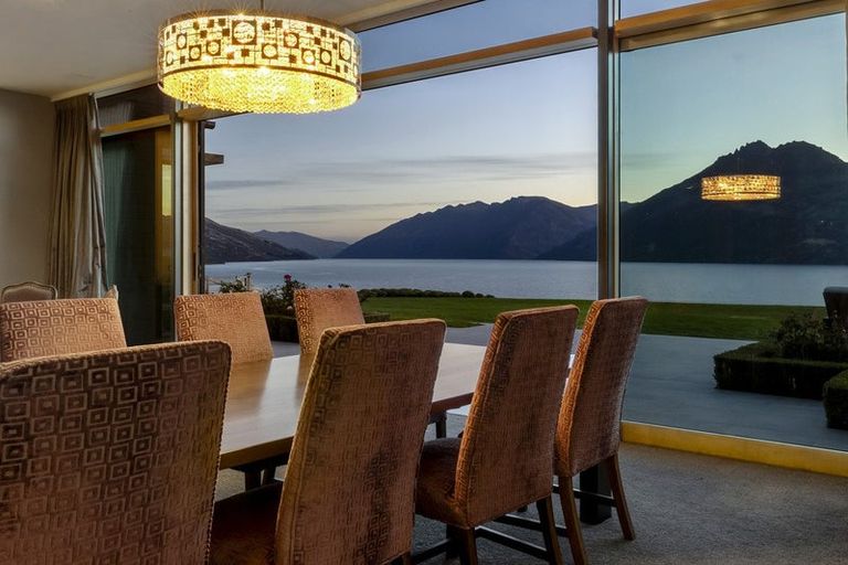 Photo of property in 10 Bluff View Terrace, Drift Bay, Queenstown, 9371