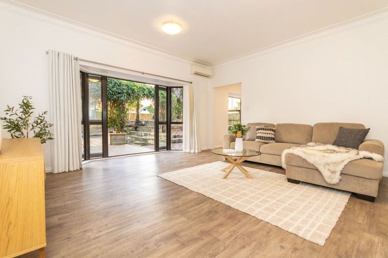 Photo of property in 123d Park Road, West End, Palmerston North, 4410