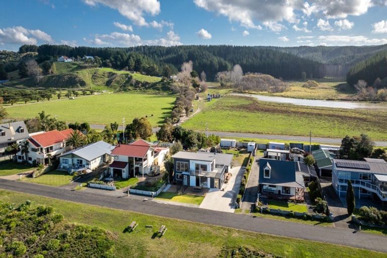 Photo of property in 268 Whirinaki Road, Eskdale, Napier, 4182