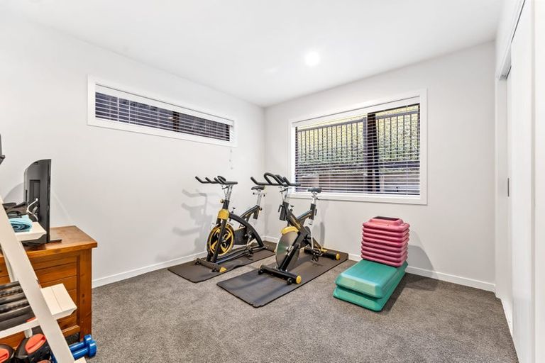 Photo of property in 90 Arran Point Parade, Orewa, 0931