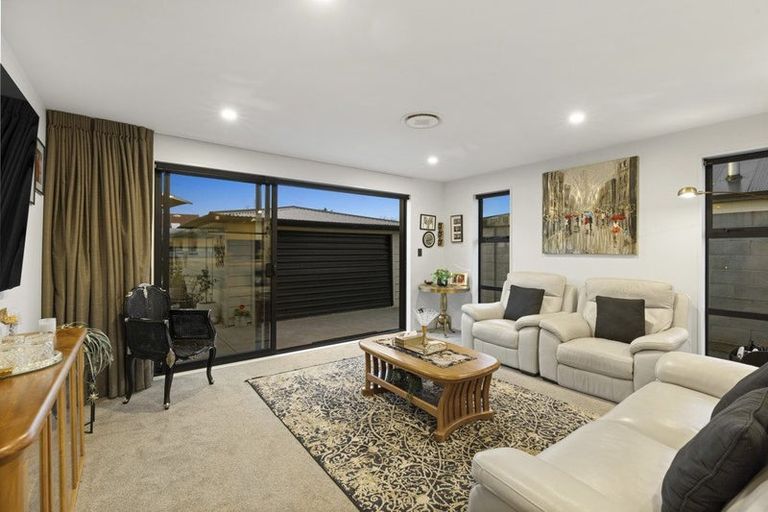 Photo of property in 41 Carlsen Street, Burwood, Christchurch, 8083