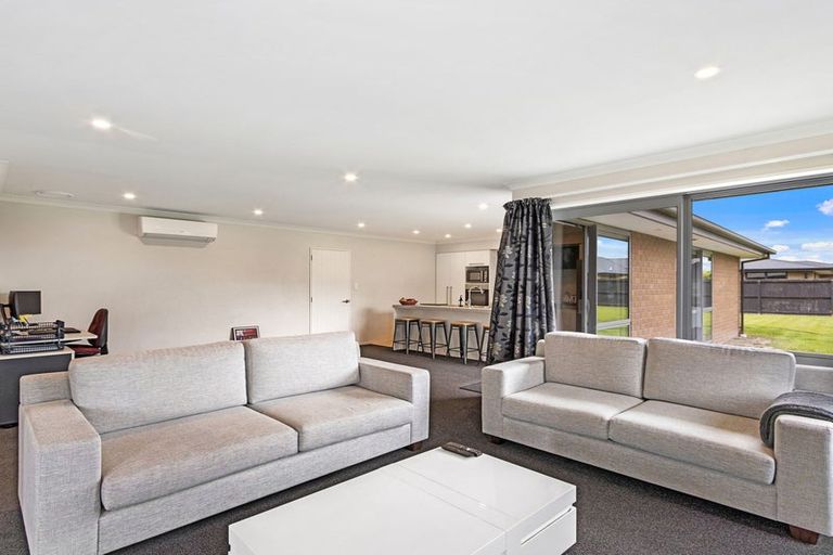 Photo of property in 52 Newman Road, Rolleston, 7614