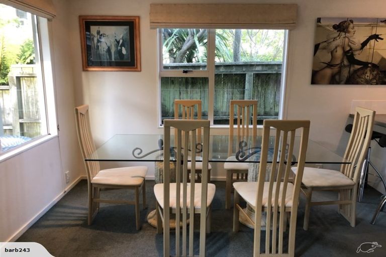 Photo of property in 60u3 Pirie Street, Mount Victoria, Wellington, 6011