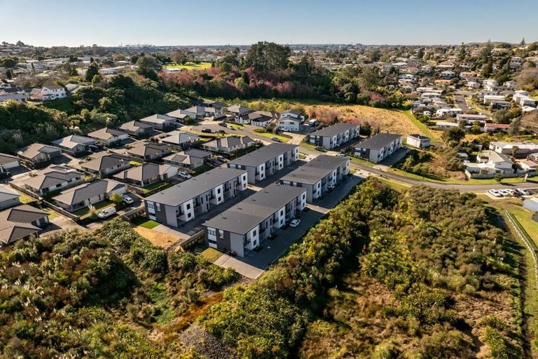 Photo of property in 12 Harapa Way, Brookfield, 3110