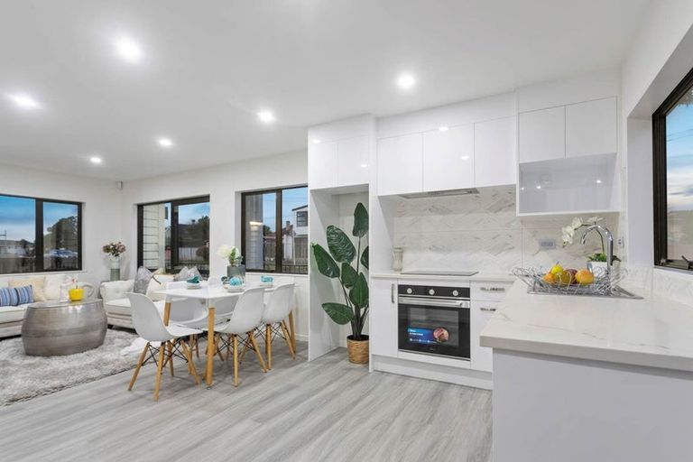 Photo of property in 5/2 Cornwall Road, Mangere, Auckland, 2022
