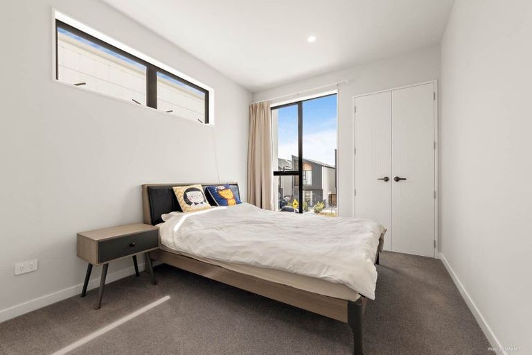 Photo of property in 12 Porowha Road, Westgate, Auckland, 0814