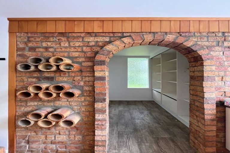 Photo of property in 30 Queen Street, Riverhead, 0820