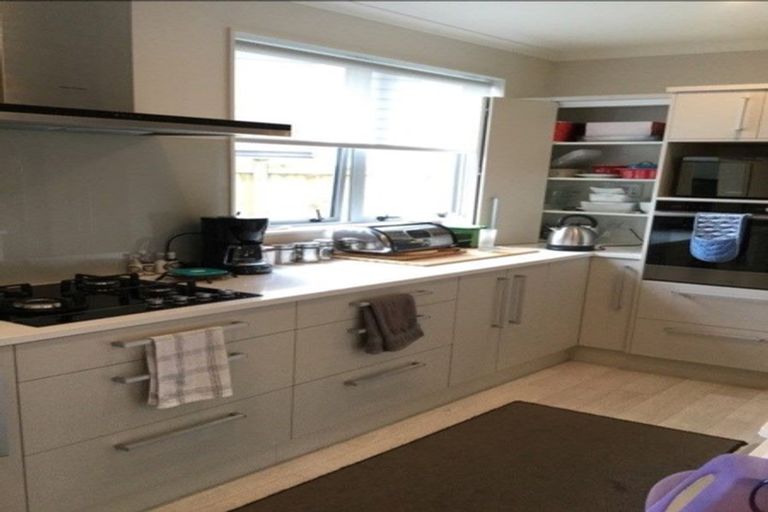 Photo of property in 4 Costa Viva Crescent, Karaka, Papakura, 2113