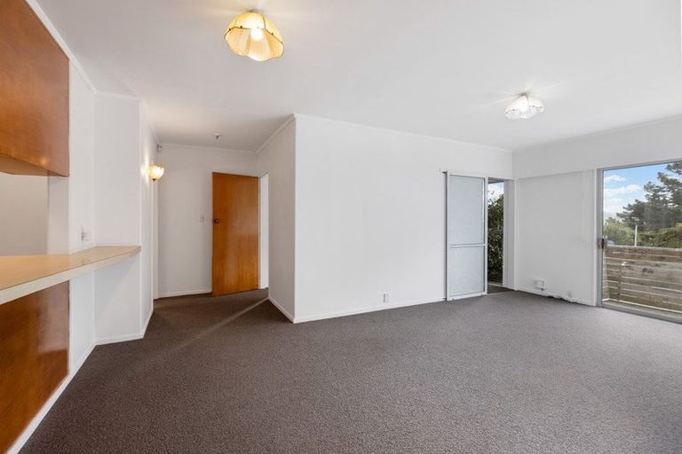Photo of property in 14 Glen Alton Avenue, Paparangi, Wellington, 6037