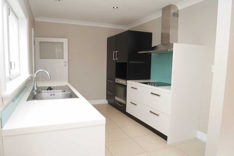 Photo of property in 62 Renown Road, Raumati South, Paraparaumu, 5032