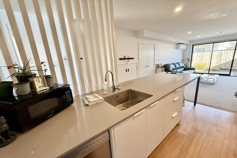Photo of property in 6/27 Main Road, Wainuiomata, Lower Hutt, 5014