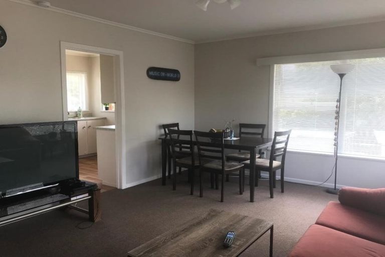 Photo of property in 4/109 Ocean View Road, Hillcrest, Auckland, 0627