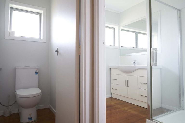 Photo of property in 1/12 Lynette Place, Mangere, Auckland, 2022