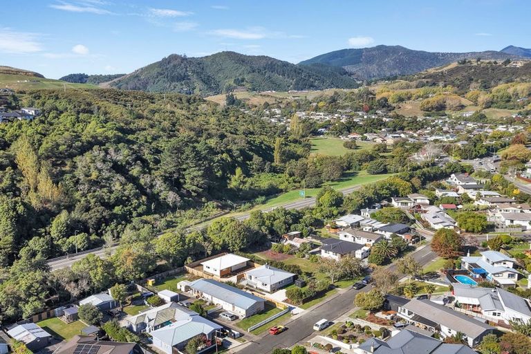 Photo of property in 18a Cawthron Crescent, Annesbrook, Nelson, 7011