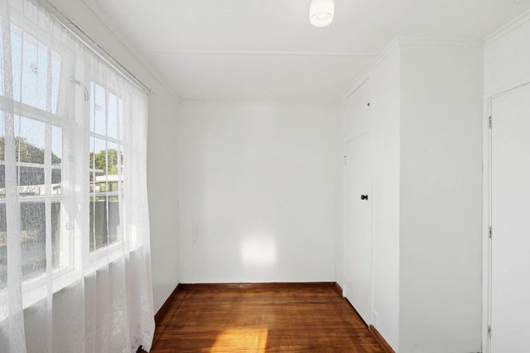 Photo of property in 16 Victory Place, Aramoho, Whanganui, 4500