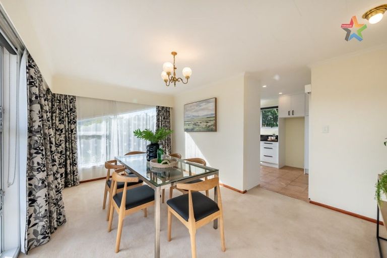 Photo of property in 10 Summit Road, Fairfield, Lower Hutt, 5011