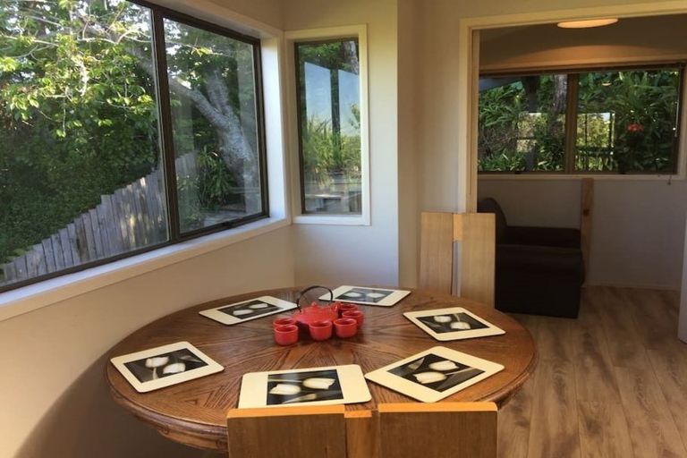 Photo of property in 133 Matipo Road, Te Atatu Peninsula, Auckland, 0610