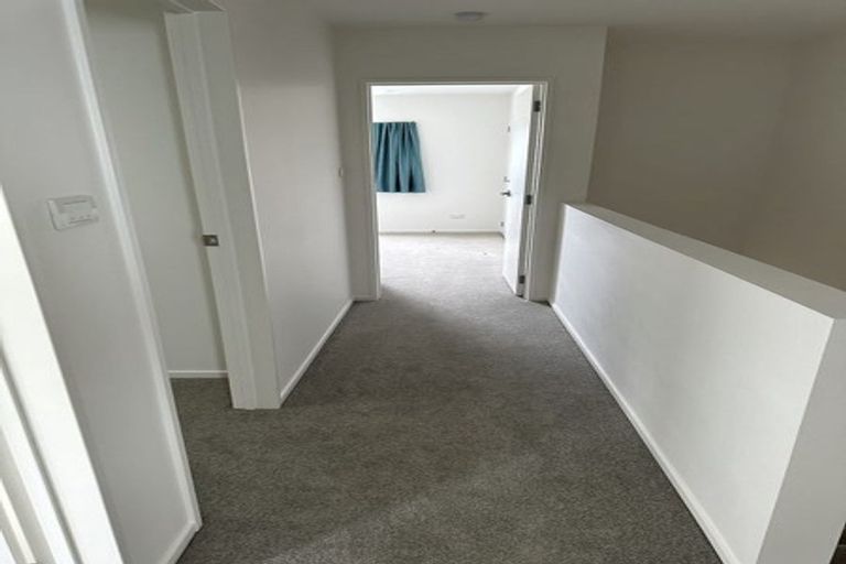 Photo of property in 113e Sycamore Drive, Sunnynook, Auckland, 0620