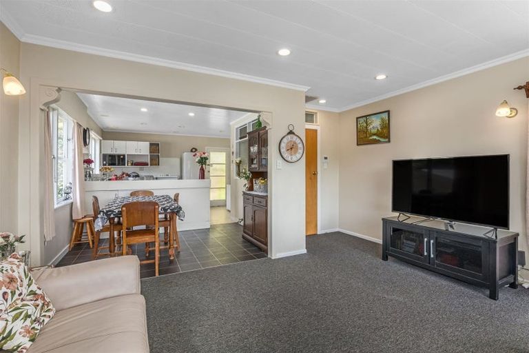 Photo of property in 8 Hine Road, Wainuiomata, Lower Hutt, 5014