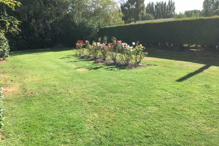 Photo of property in 65 Walters Road, Marshland, Christchurch, 8051