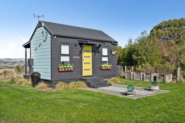 Photo of property in 216 Glenmorven Road, Morison Bush, Greytown, 5794