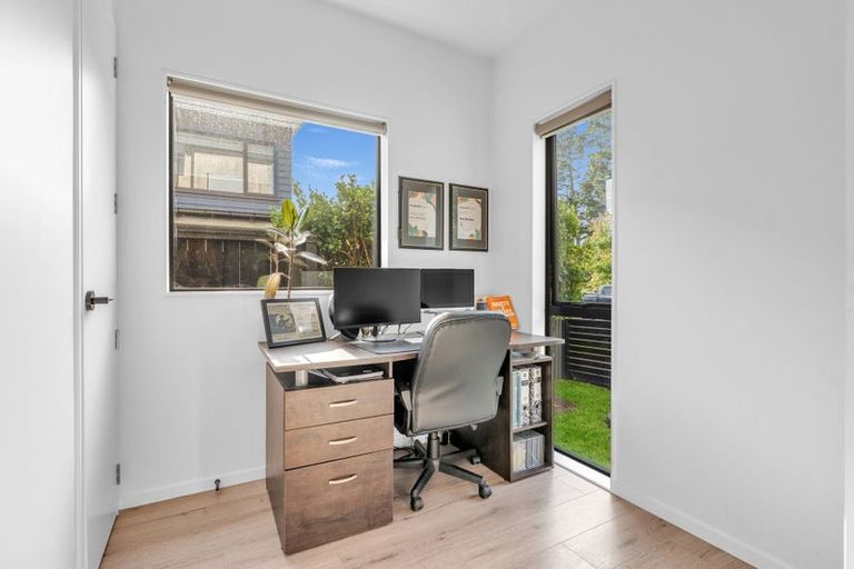 Photo of property in 19 Konoba Avenue, Kumeu, 0810