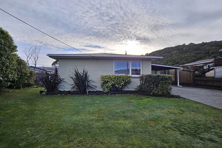 Photo of property in 7 Jamieson Road, Karoro, Greymouth, 7805