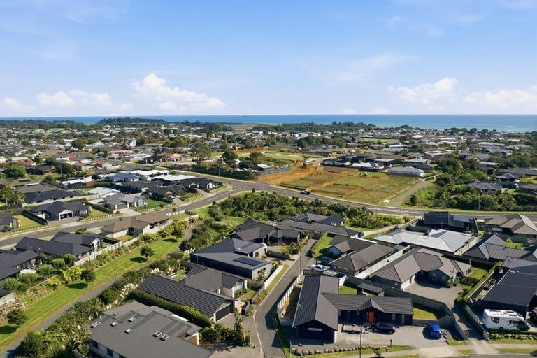 Photo of property in 3 Ashwood Lane, Bell Block, New Plymouth, 4312