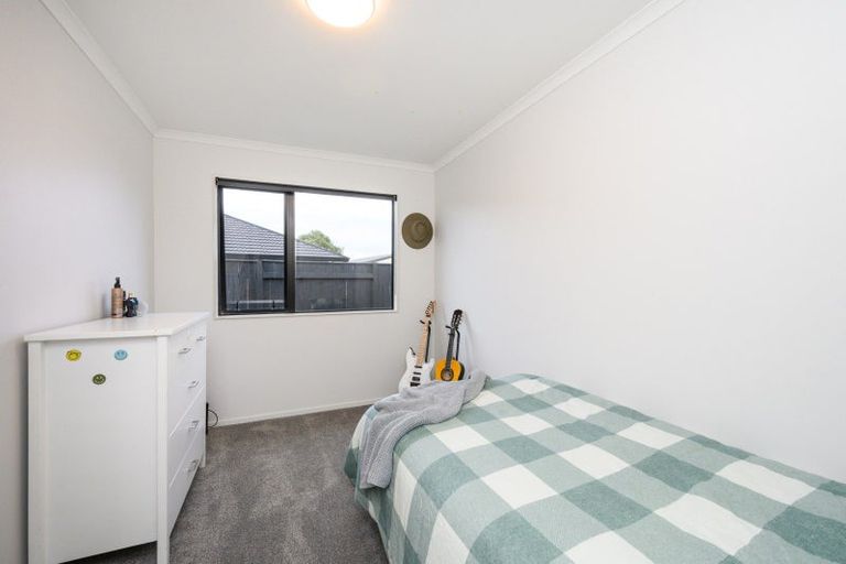 Photo of property in 24 Branigan Parade, Kelvin Grove, Palmerston North, 4414