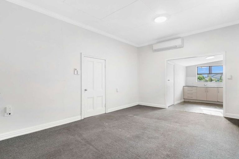 Photo of property in 12 Roy Street, Strathern, Invercargill, 9812