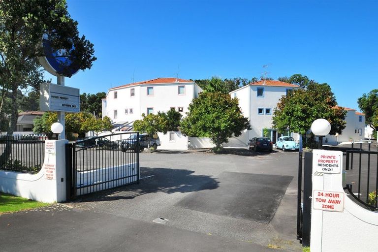 Photo of property in Oceanside Apartments, 14/453 Hibiscus Coast Highway, Orewa, 0931