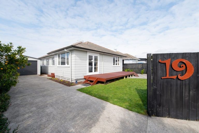 Photo of property in 19 Croall Crescent, St Andrews, Hamilton, 3200