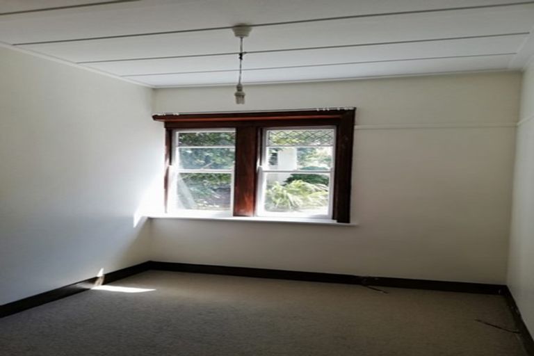Photo of property in 1/7 Hinau Road, Hataitai, Wellington, 6021