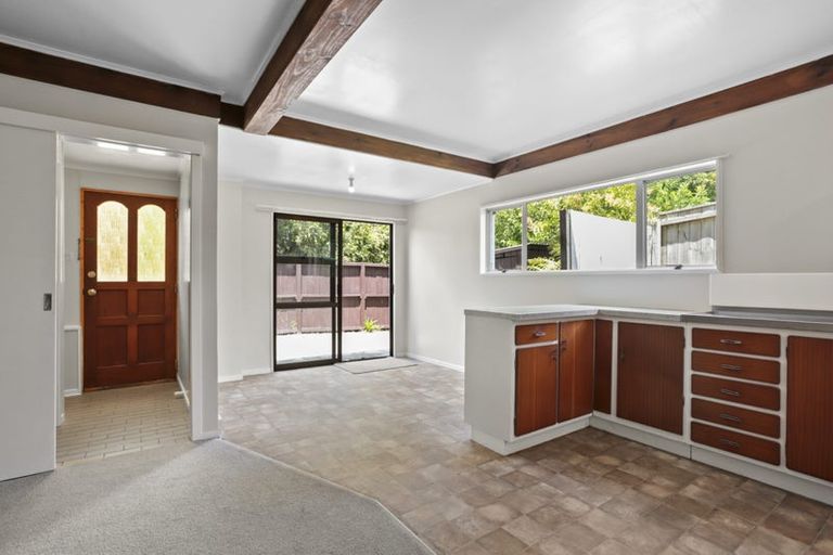 Photo of property in 23 Dellwood Avenue, Henderson, Auckland, 0612