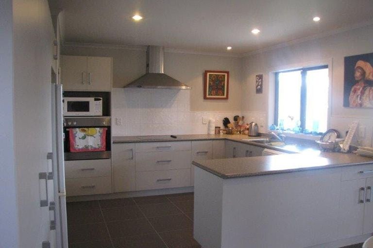 Photo of property in 15 Hogan Street, Pukekohe, 2120