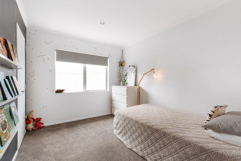 Photo of property in 1 Kokihi Close, Papamoa Beach, Papamoa, 3118