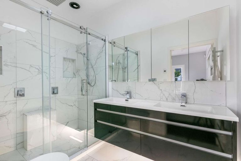 Photo of property in 247 Burtt Road, Paerata, Drury, 2578