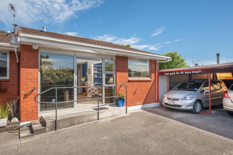Photo of property in 16f Mure Street, Mosgiel, 9024