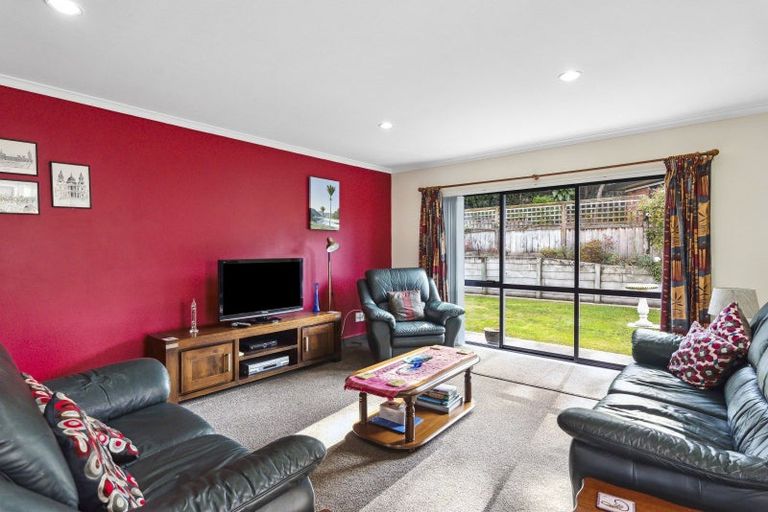 Photo of property in 18 Sunburst Court, Paraparaumu Beach, Paraparaumu, 5032
