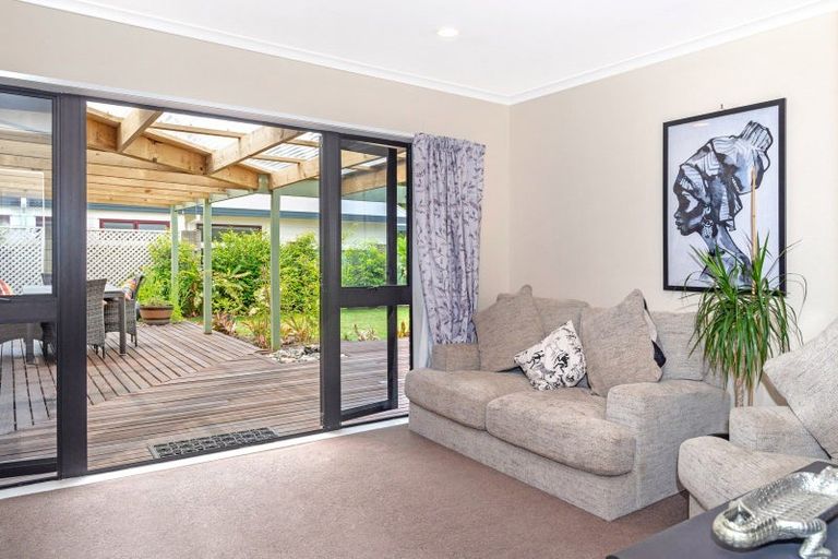 Photo of property in 7 Ruth Street, Riverdale, Gisborne, 4010