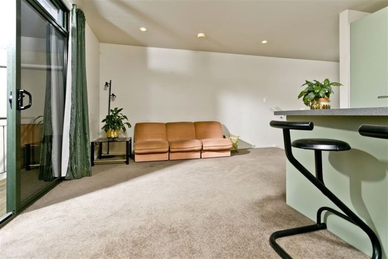 Photo of property in Albany Central, 16a/210 Dairy Flat Highway, Albany, Auckland, 0632