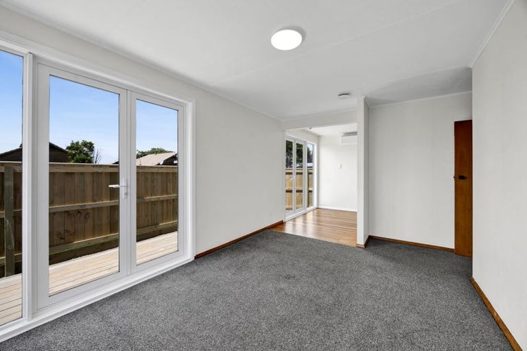 Photo of property in 9 Arawa Street, Welbourn, New Plymouth, 4312