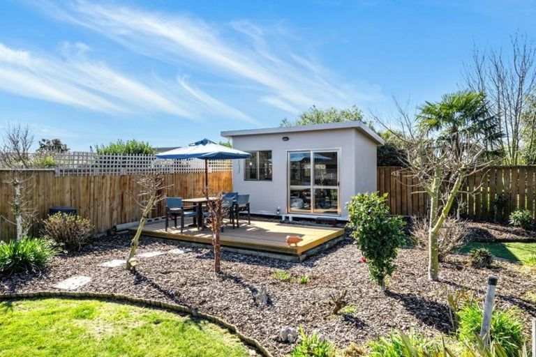 Photo of property in 8 Frame Crescent, Rolleston, 7614