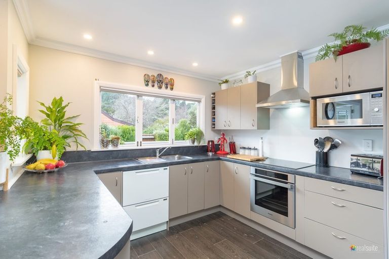 Photo of property in 15 Montgomery Crescent, Clouston Park, Upper Hutt, 5018