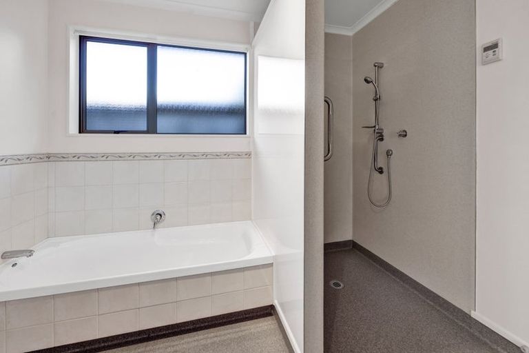 Photo of property in 14 Hamlet Street, Stratford, 4332