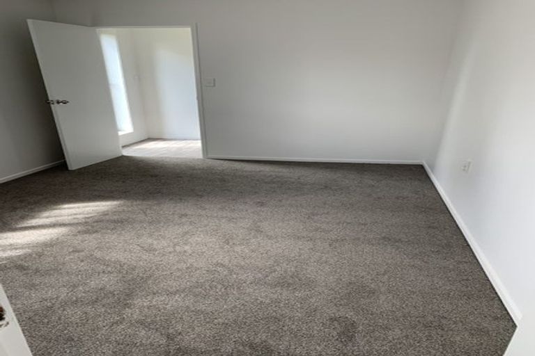 Photo of property in 108 Portage Road, New Lynn, Auckland, 0600