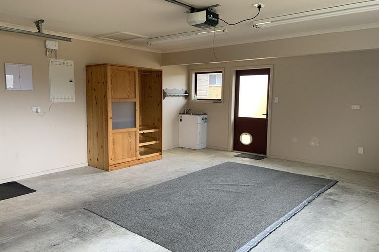 Photo of property in 188 Te Rangitautahanga Road, Turangi, 3334